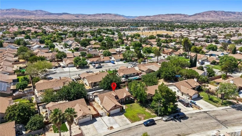 4100 E Avenue Q11