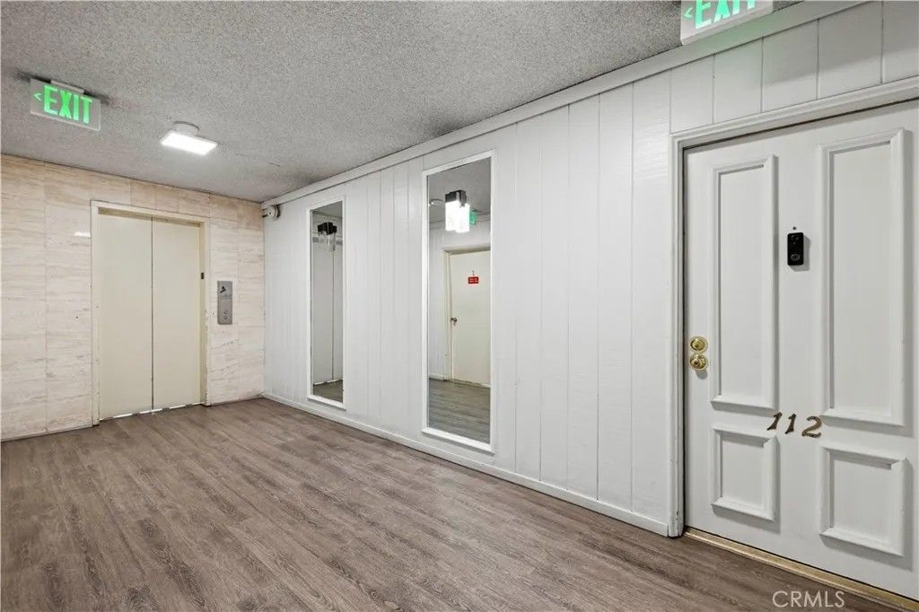 Photo of 515 N Kenwood St #112, Glendale, CA 91206 (MLS # GD25248687)