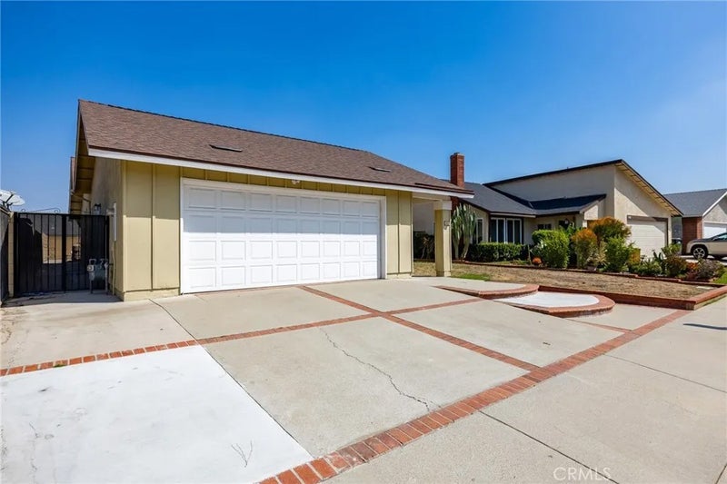 1418 Greencastle