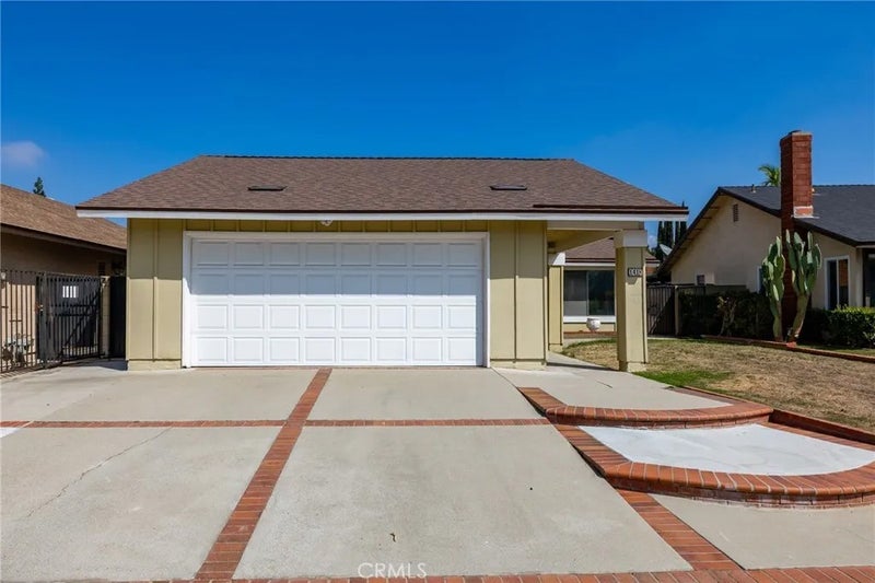 1418 Greencastle