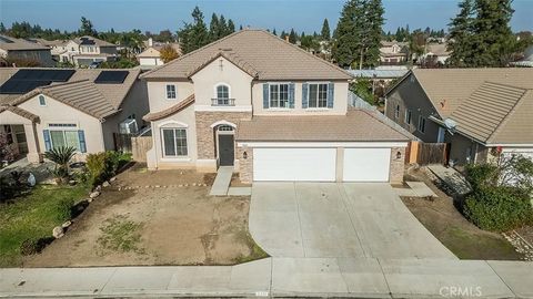 2721 Holland Clovis CA 93611