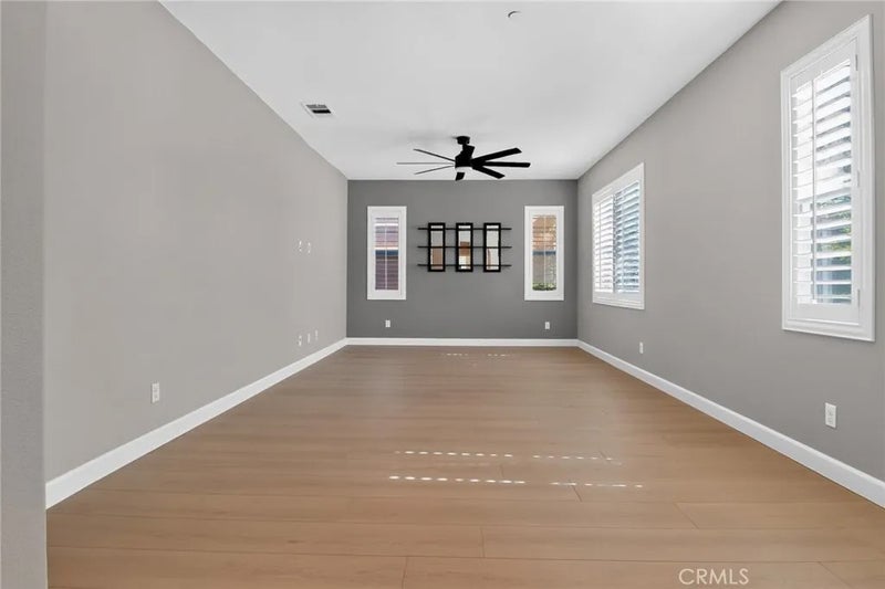 37406 Paseo Violeta