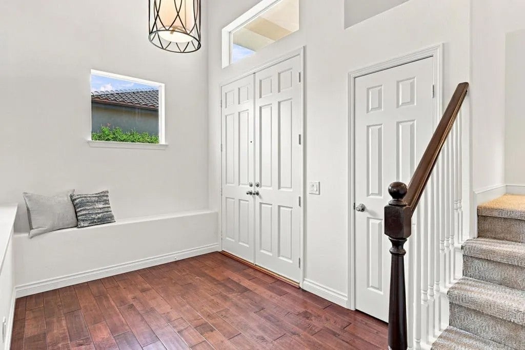 7016 Wildrose