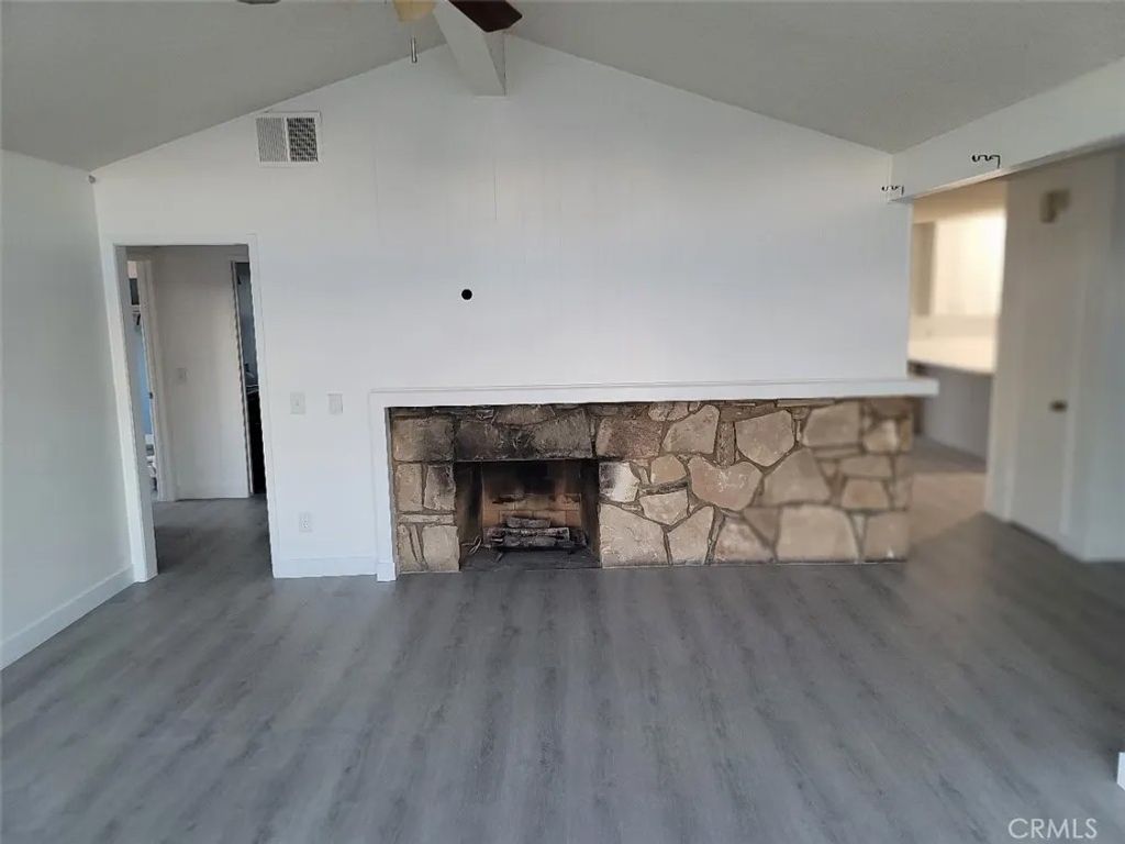 Photo of 6984 Center St, Highlands, CA 92346 (MLS # CV25279095)