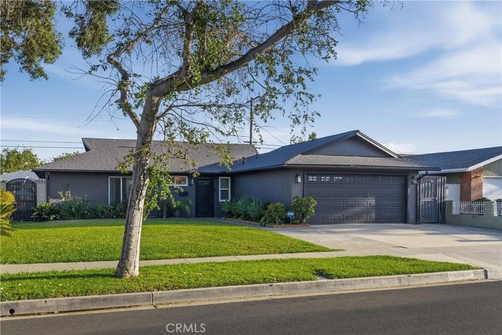 Photo of 1806 W Saint Andrew Pl, Santa Ana, CA 92704 (MLS # PW26092997)