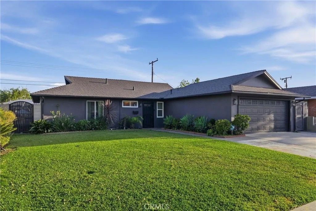 Photo of 1806 W Saint Andrew Pl, Santa Ana, CA 92704 (MLS # PW26092997)