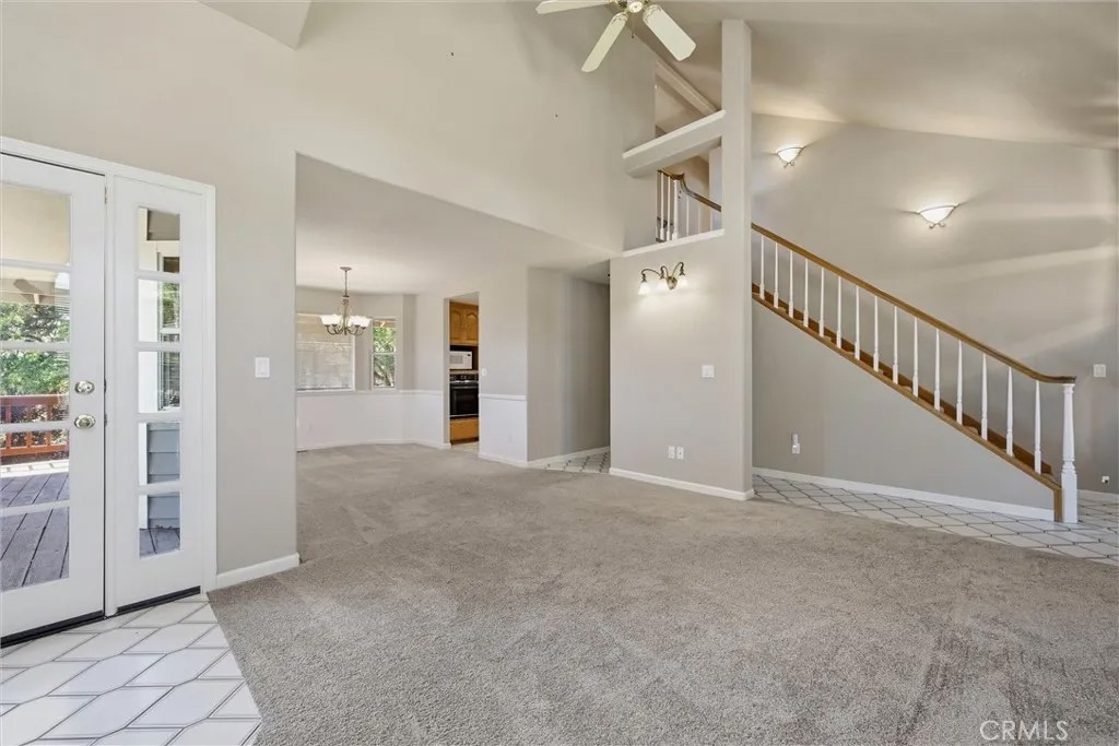 18325 Pinnacle Court