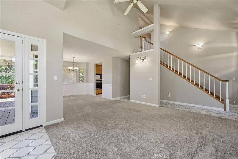 18325 Pinnacle Court
