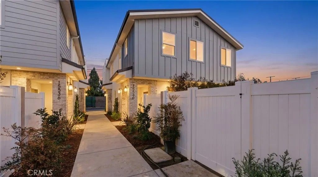 Photo of 15540 Colorado Avenue, Paramount, CA 90723 (MLS # PW26077656)