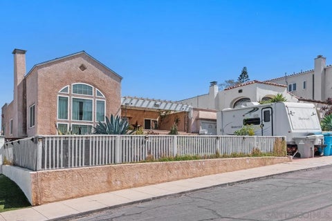 Photo of 2881 Kalmia PL, San Diego, CA 92104 (MLS # 260019779)