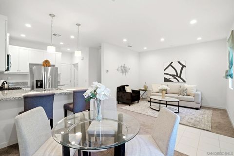 Photo of 4129 Sitio Flor, Oceanside, CA 92057 (MLS # 260012424)