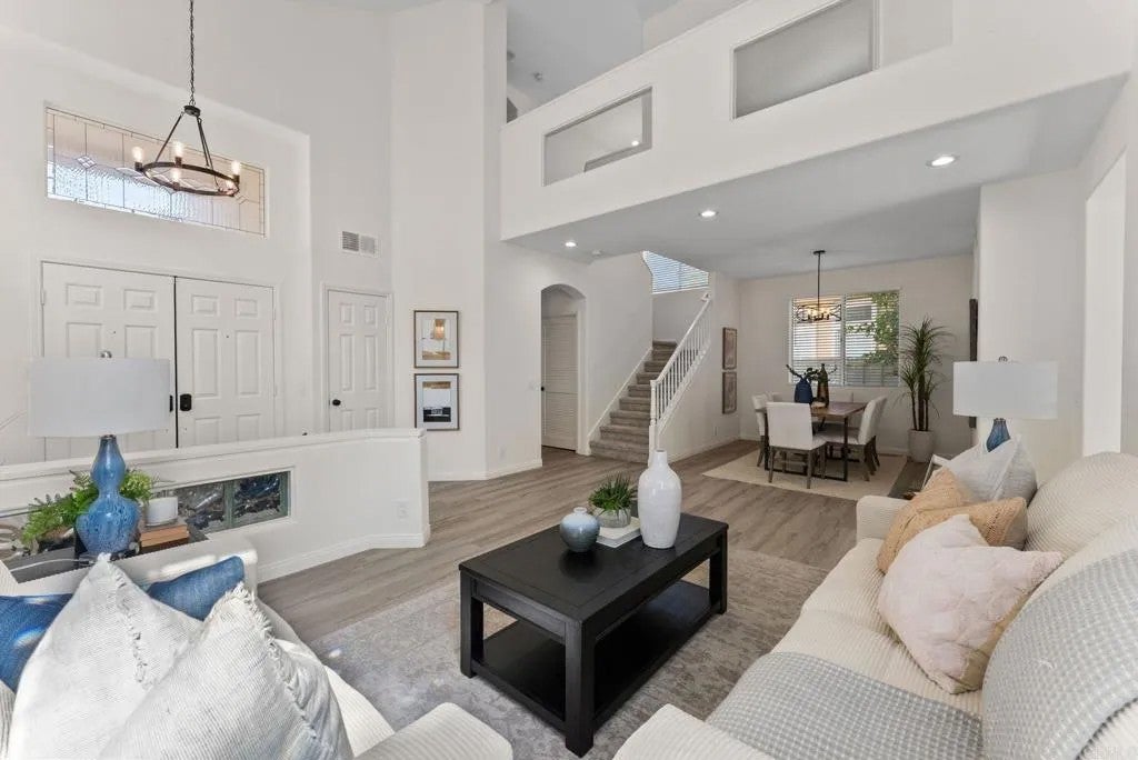 11395 Legacy Canyon Pl