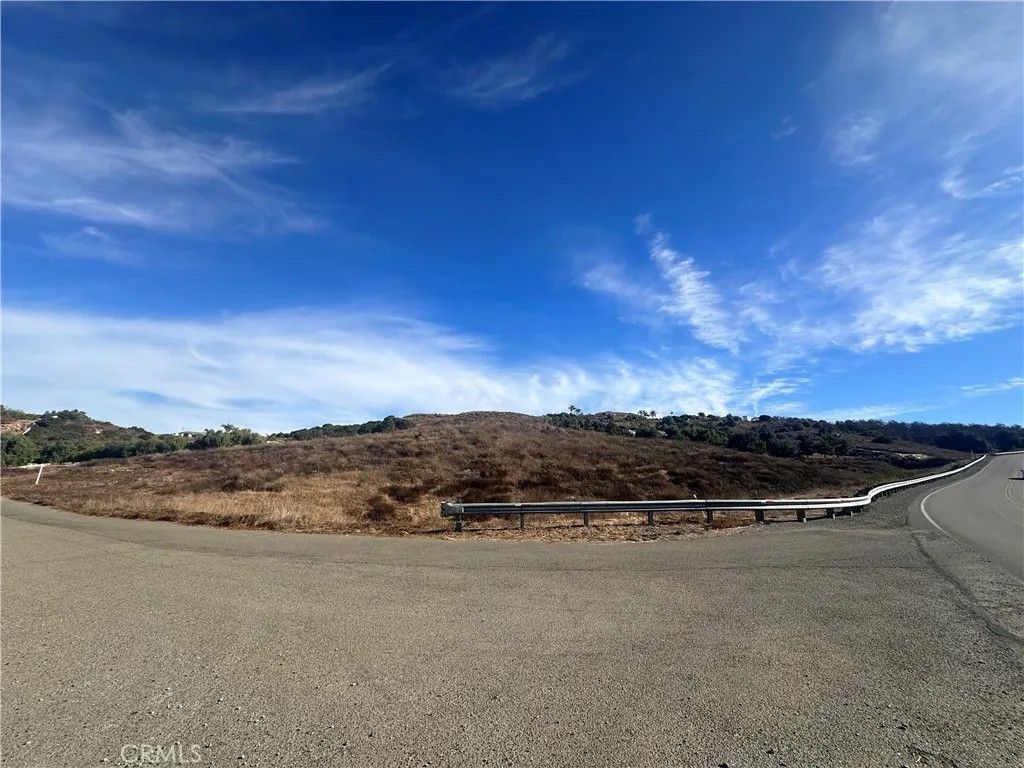 Photo of 38550 King Ct, Murrieta, CA 92562 (MLS # TR25178515)