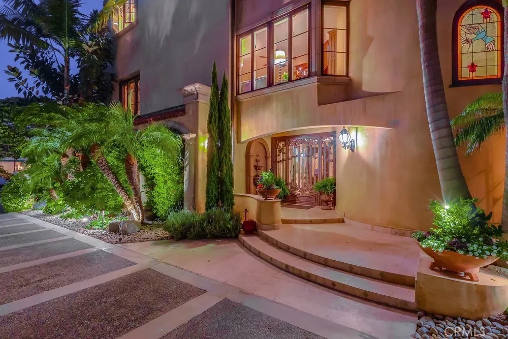 6048 Lido Lane