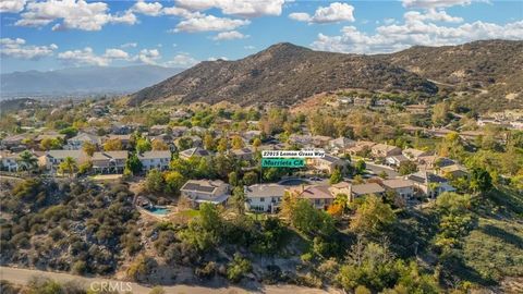 Tiny photo for 27015 Lemon Grass Way, Murrieta, CA 92562 (MLS # OC25249749)