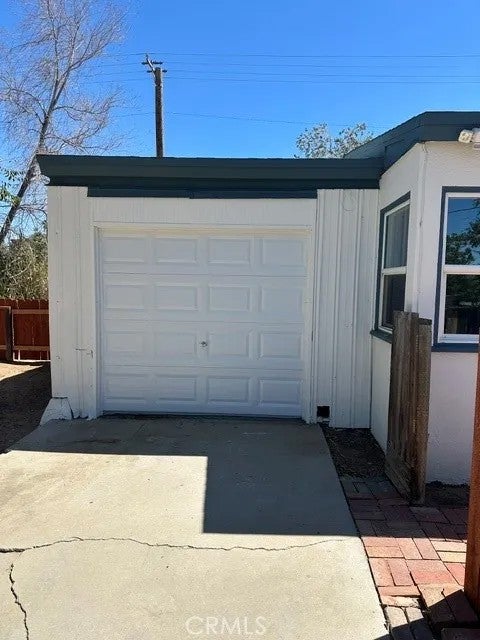 1105 Elizabeth lake Road