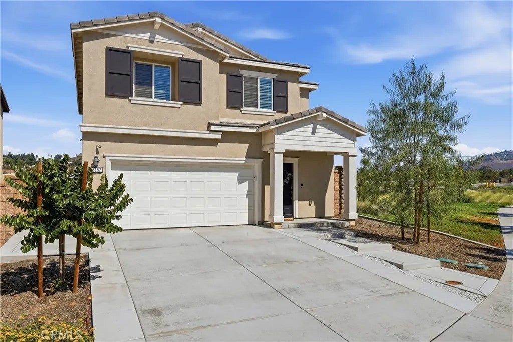 8357 Sun Rose Court