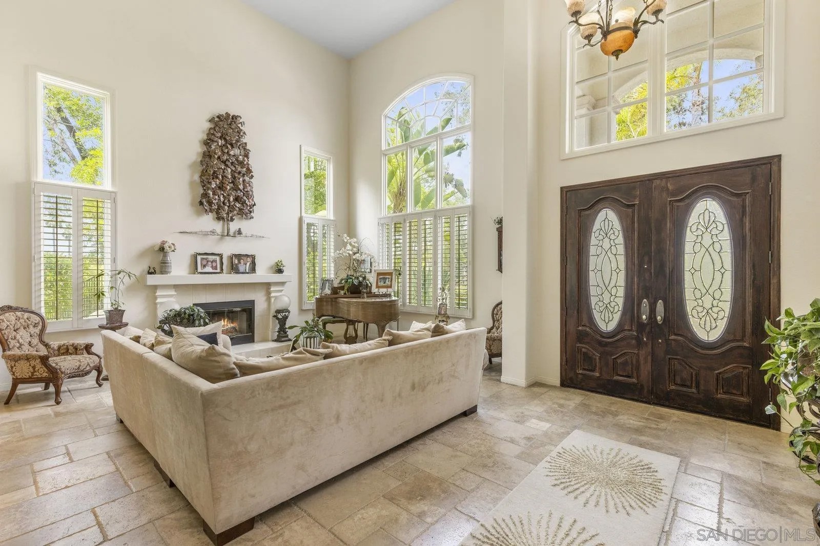 2505 Monterey Glen