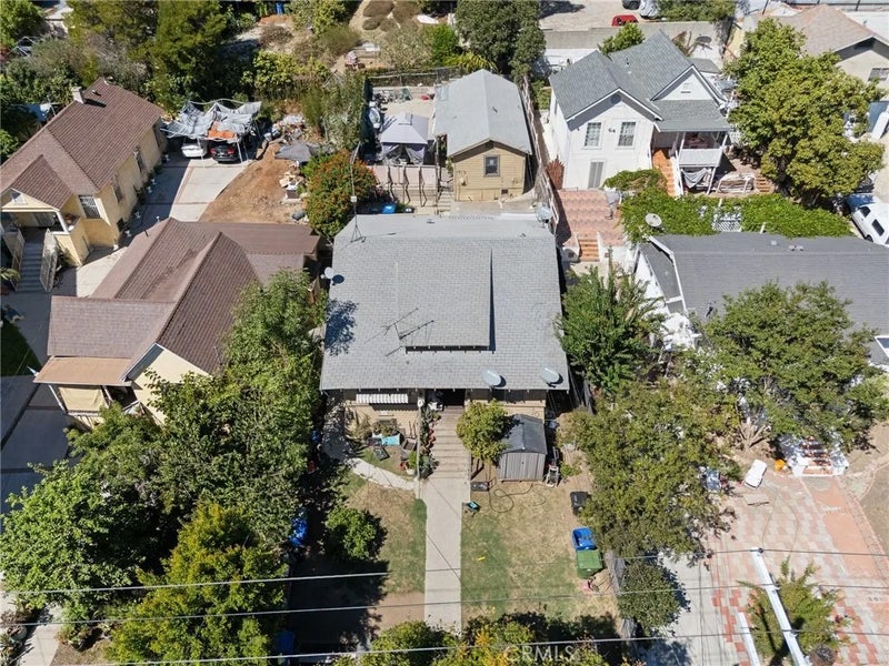 1911 Echo Park