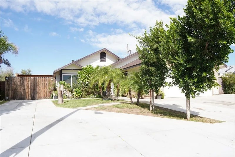23258 Dunhill Drive