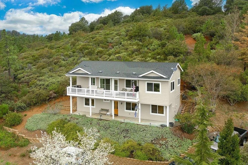 Photo of 1626 Frisius Drive, Julian, CA 92036 (MLS # NDP2502415)