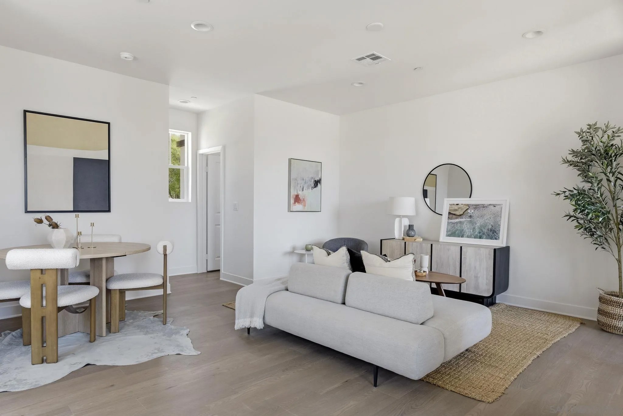 244 Pico Avenue 3