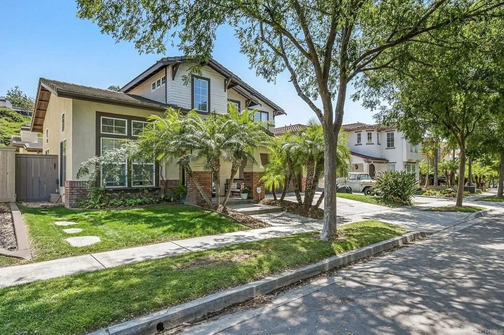 1203 Santa Olivia Road