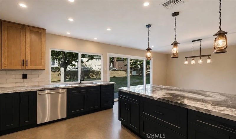 28975 Lotusgarden Dr