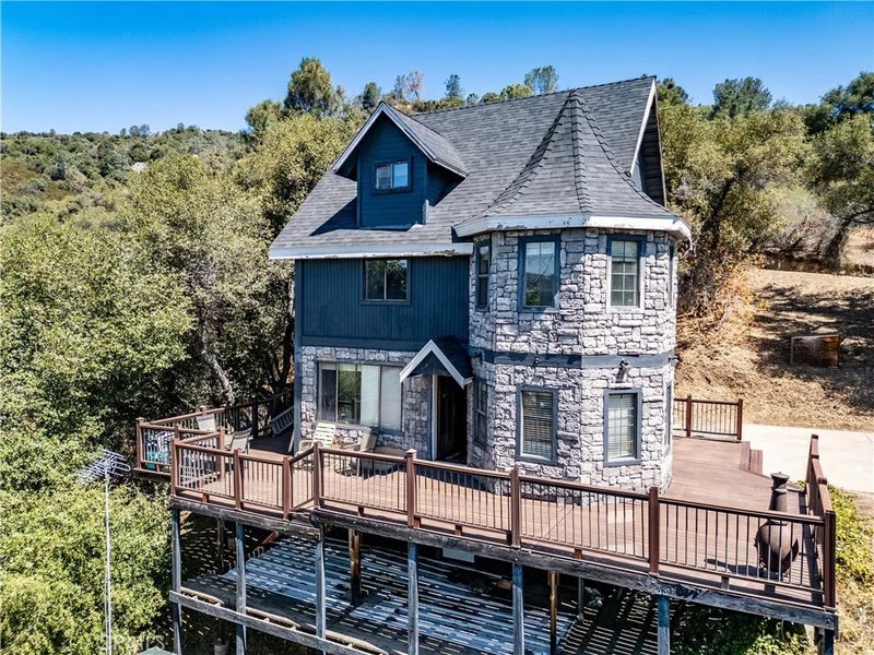 42306 Snowline Court