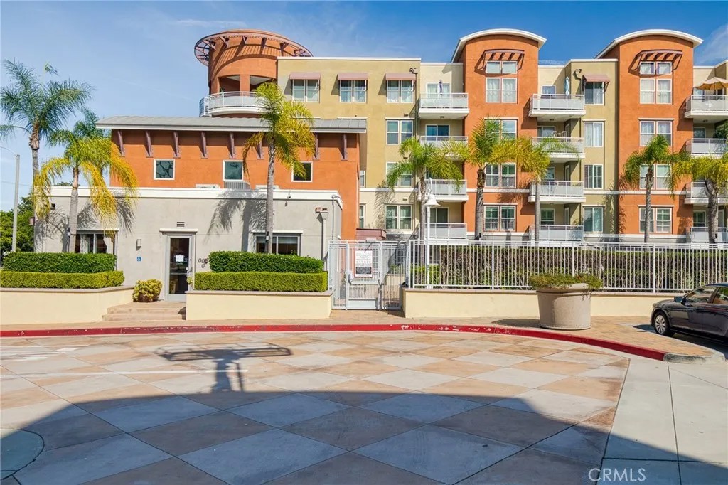 12688 Chapman Ave 3306