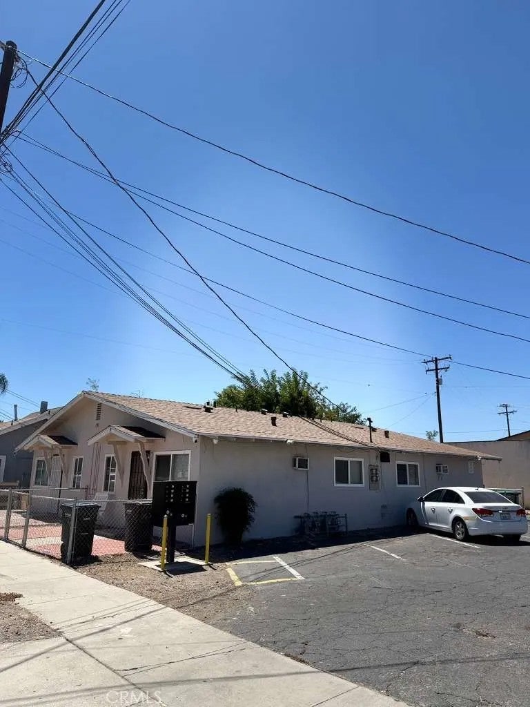 191 N Inez St