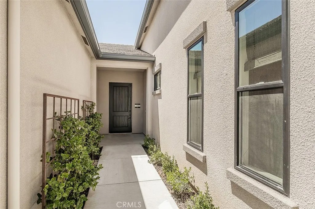 11609 N Sandy Par