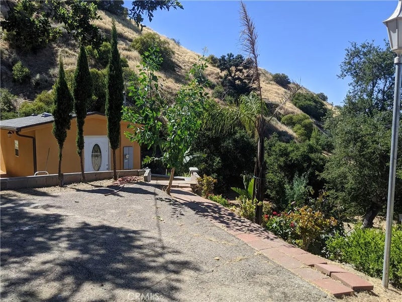 1036 LOMA