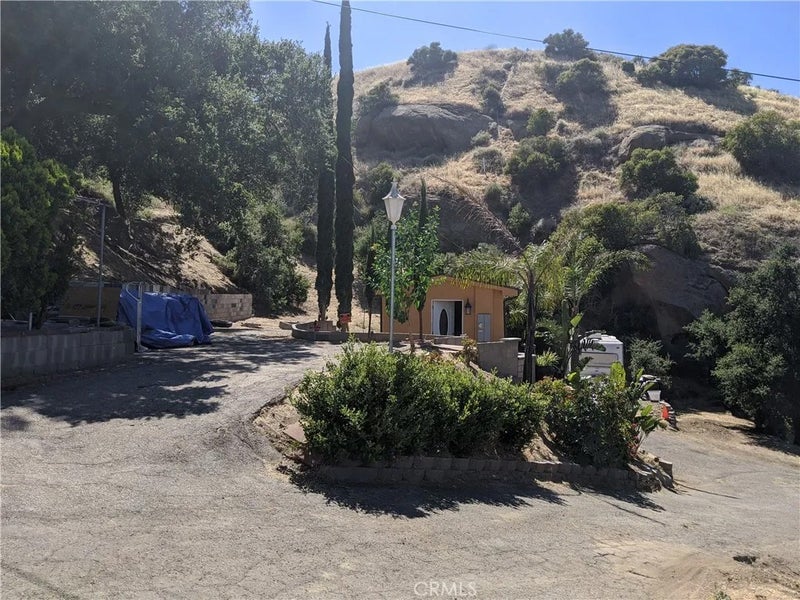 1036 LOMA
