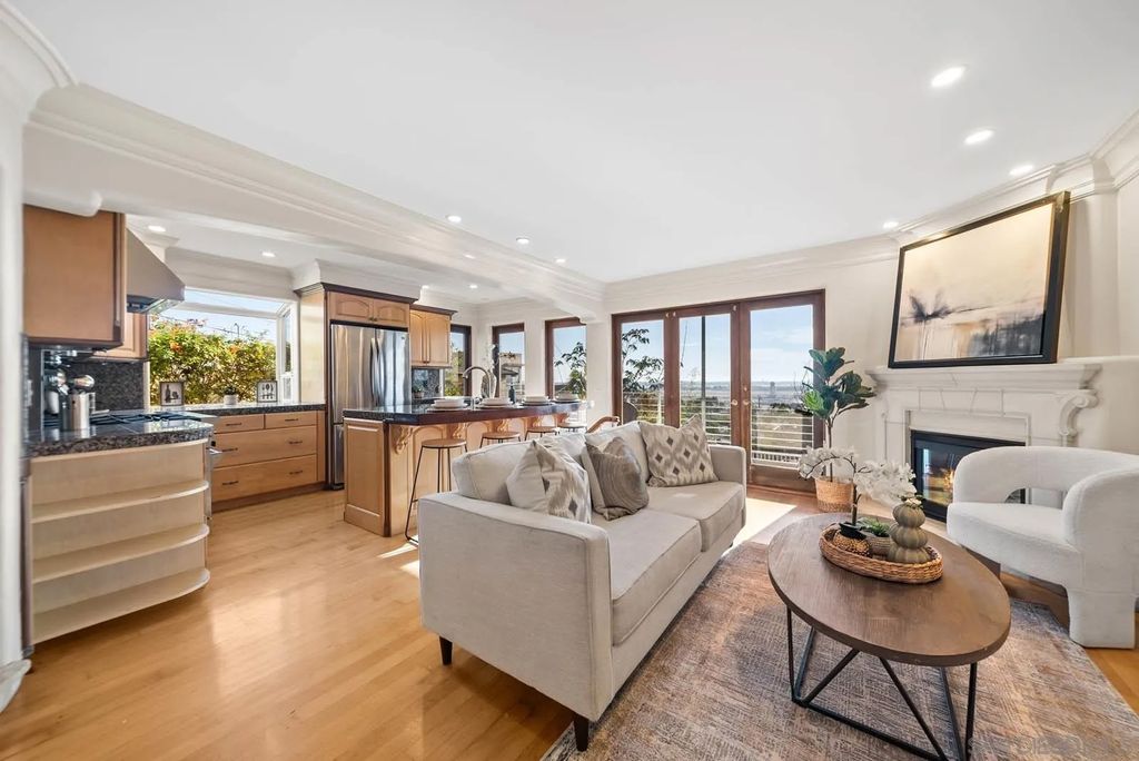 Photo of 1819 Linwood St, San Diego, CA 92110 (MLS # 250044165)