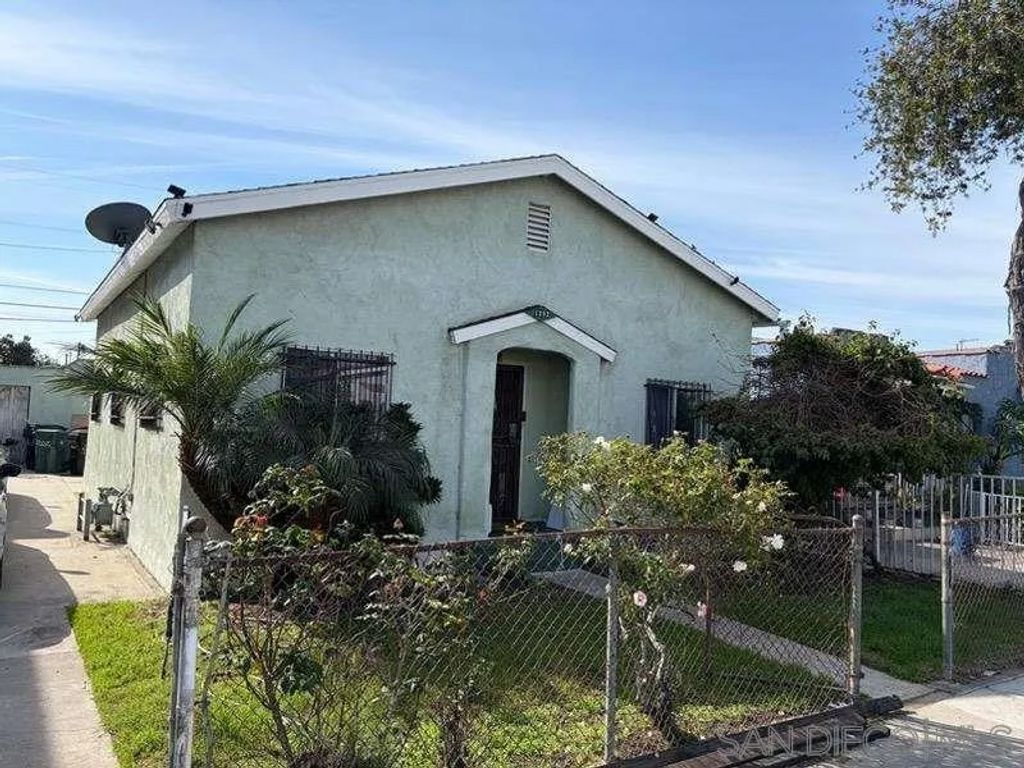 Photo of 1202 E 76Th St, Los Angeles, CA 90001 (MLS # 260002655)