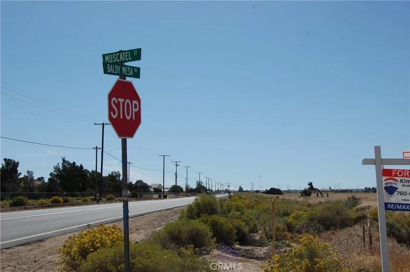 1 Arrohead Rd
