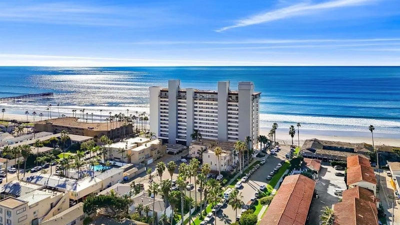 4767 Ocean Boulevard 203