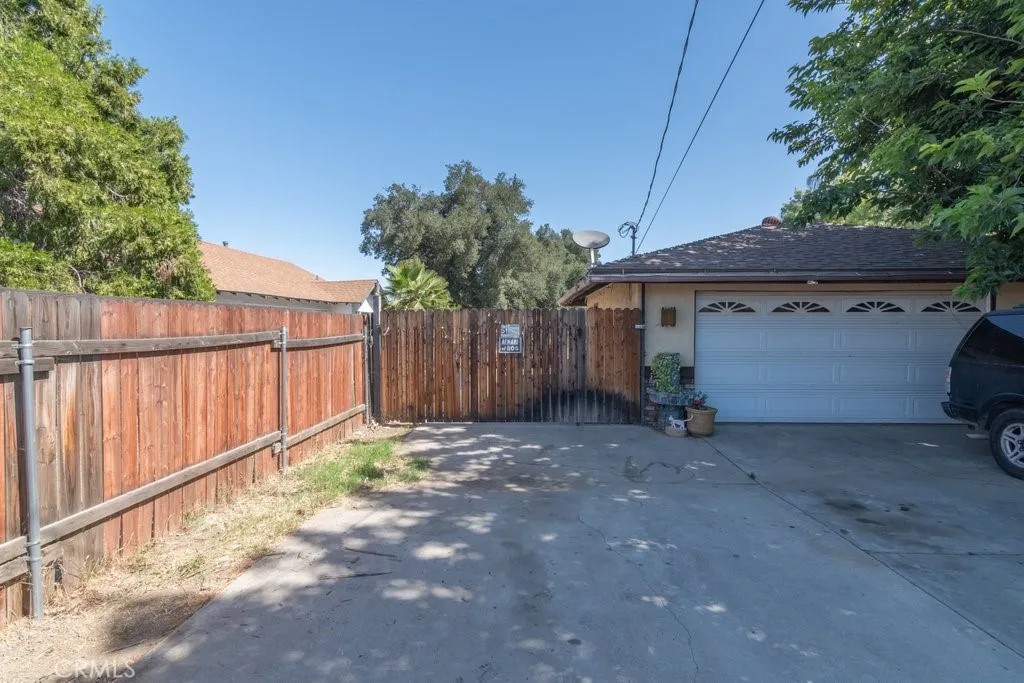 41940 Whittier