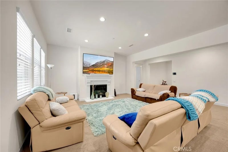 412 Conway Court