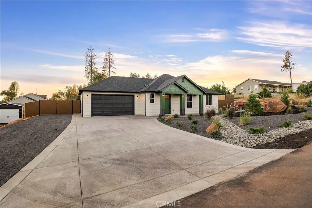 5949 Hazel Way