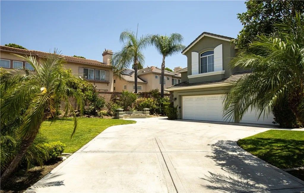 Photo of 2 Heatherwood, Irvine, CA 92620 (MLS # OC26107595)