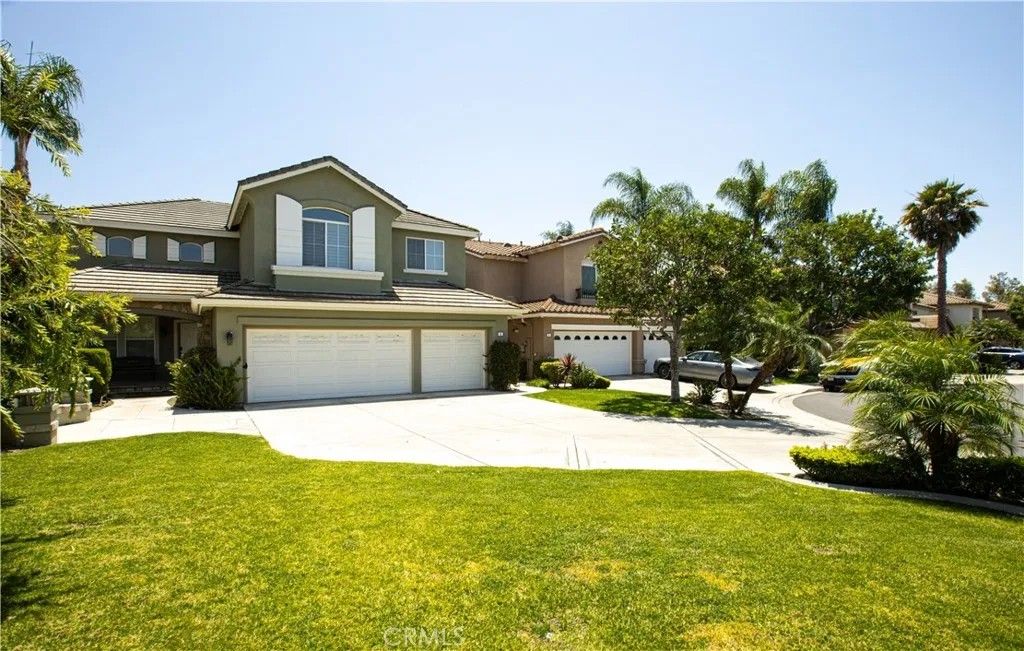 Photo of 2 Heatherwood, Irvine, CA 92620 (MLS # OC26107595)