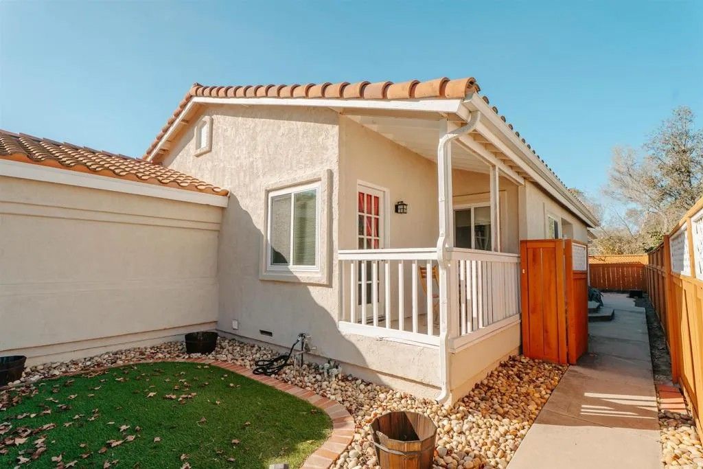 Photo of 4944 Dulin Rd Road, Fallbrook, CA 92028 (MLS # NDP2511298)