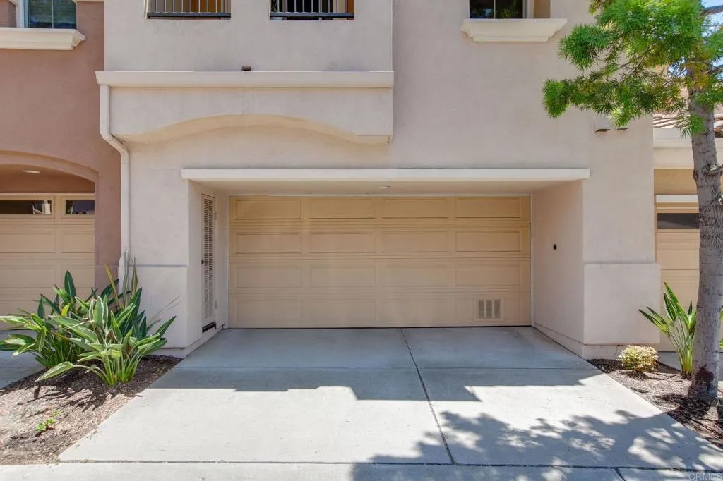 1241 Highbluff Avenue