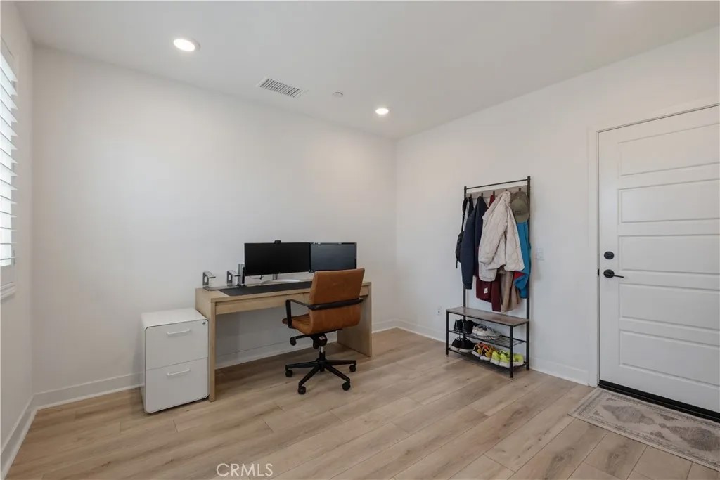 1218 Breckyn