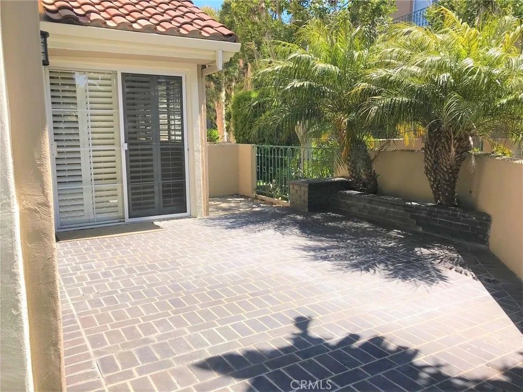 Photo of 19281 Champion Lane, Huntington Beach, CA 92648 (MLS # OC26082840)