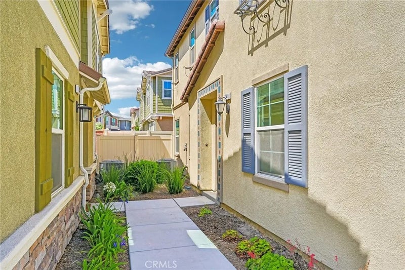7348 Lunaria Lane