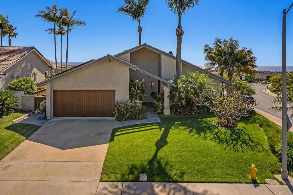 Photo of 7205 Daffodil Pl, Carlsbad, CA 92011 (MLS # NDP2603663)