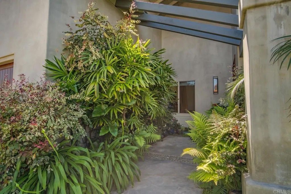 Photo of 7205 Daffodil Pl, Carlsbad, CA 92011 (MLS # NDP2603663)